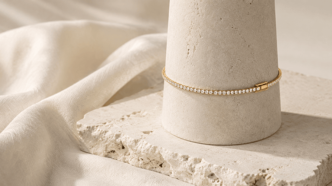 How Should a Tennis Bracelet Fit? - Luzy Jewels