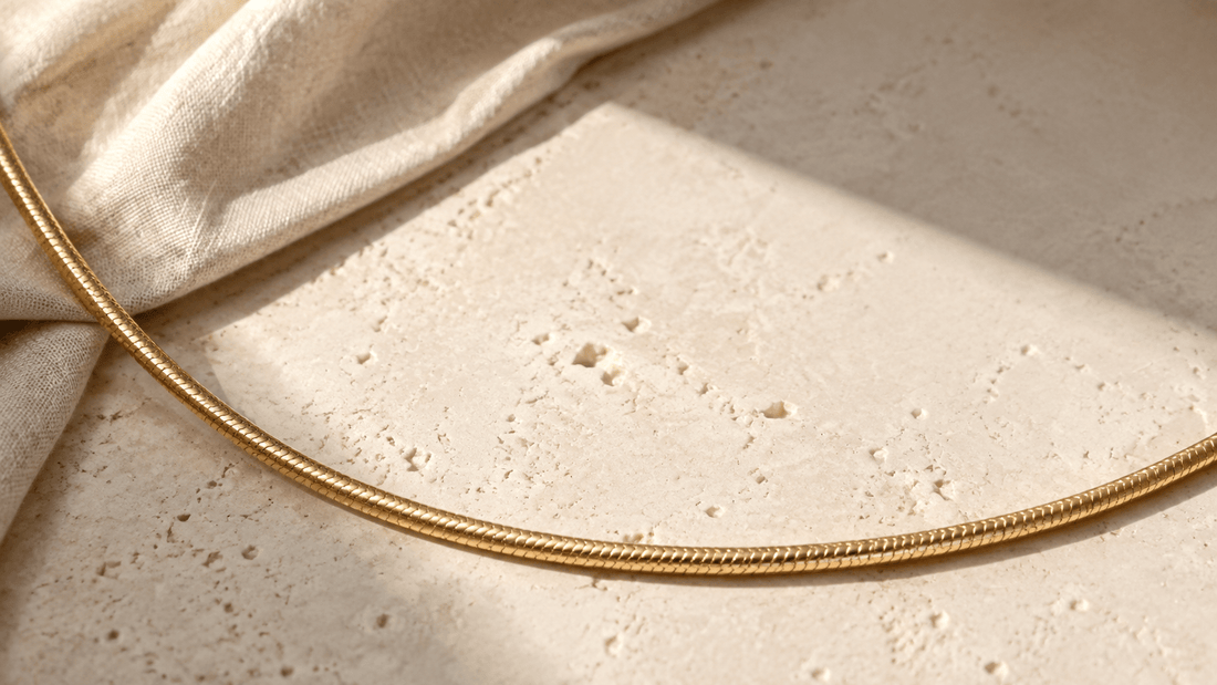What Is a Snake Chain? Structure, Pendants and Care - Luzy Jewels
