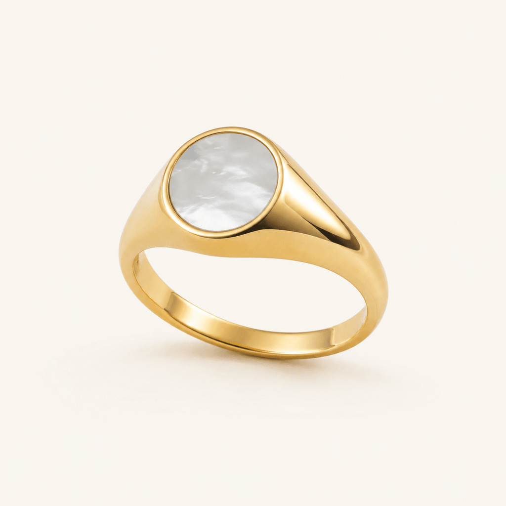 Altea Mother-of-Pearl Signet Ring - Luzy Jewels