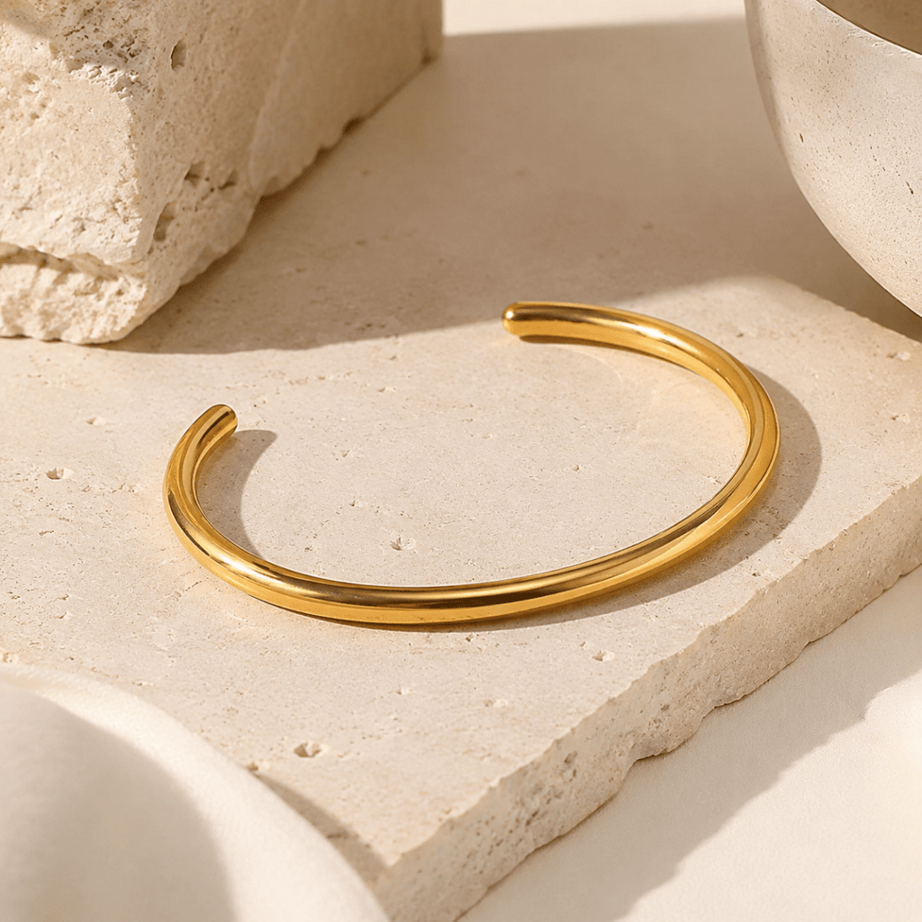 Amina Polished Open Bangle - Luzy Jewels