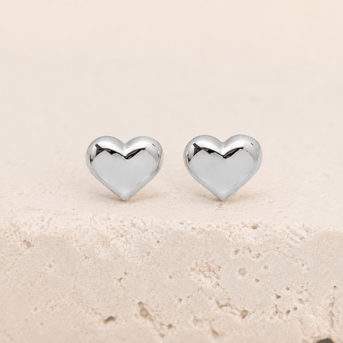 Amora Petite Heart Stud Earrings - Luzy Jewels