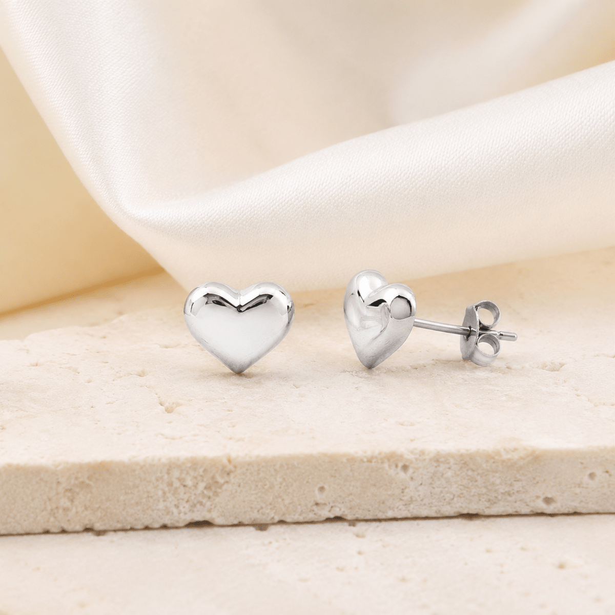 Amora Petite Heart Stud Earrings - Luzy Jewels