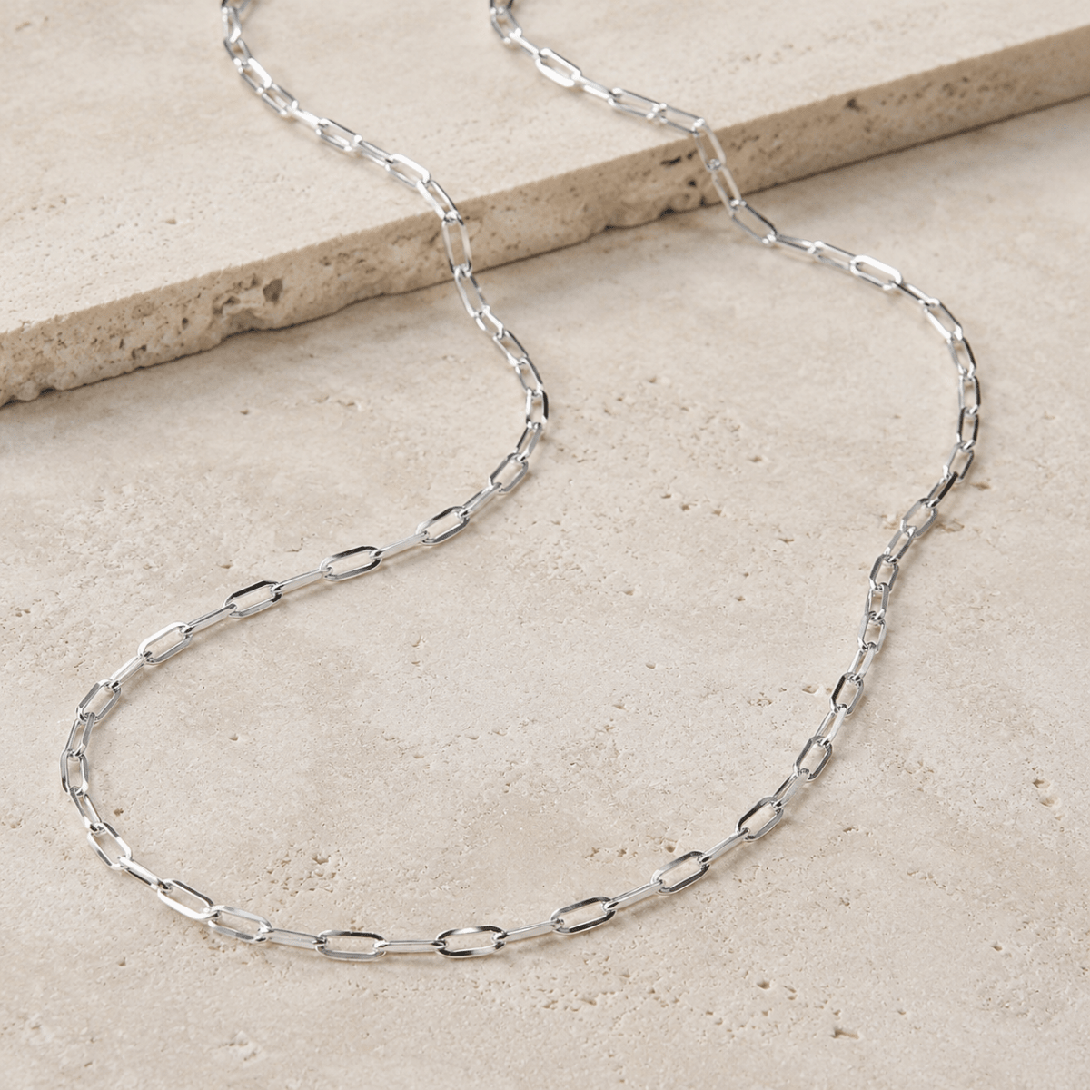 Auretta Slender Paperclip Chain Necklace - Luzy Jewels