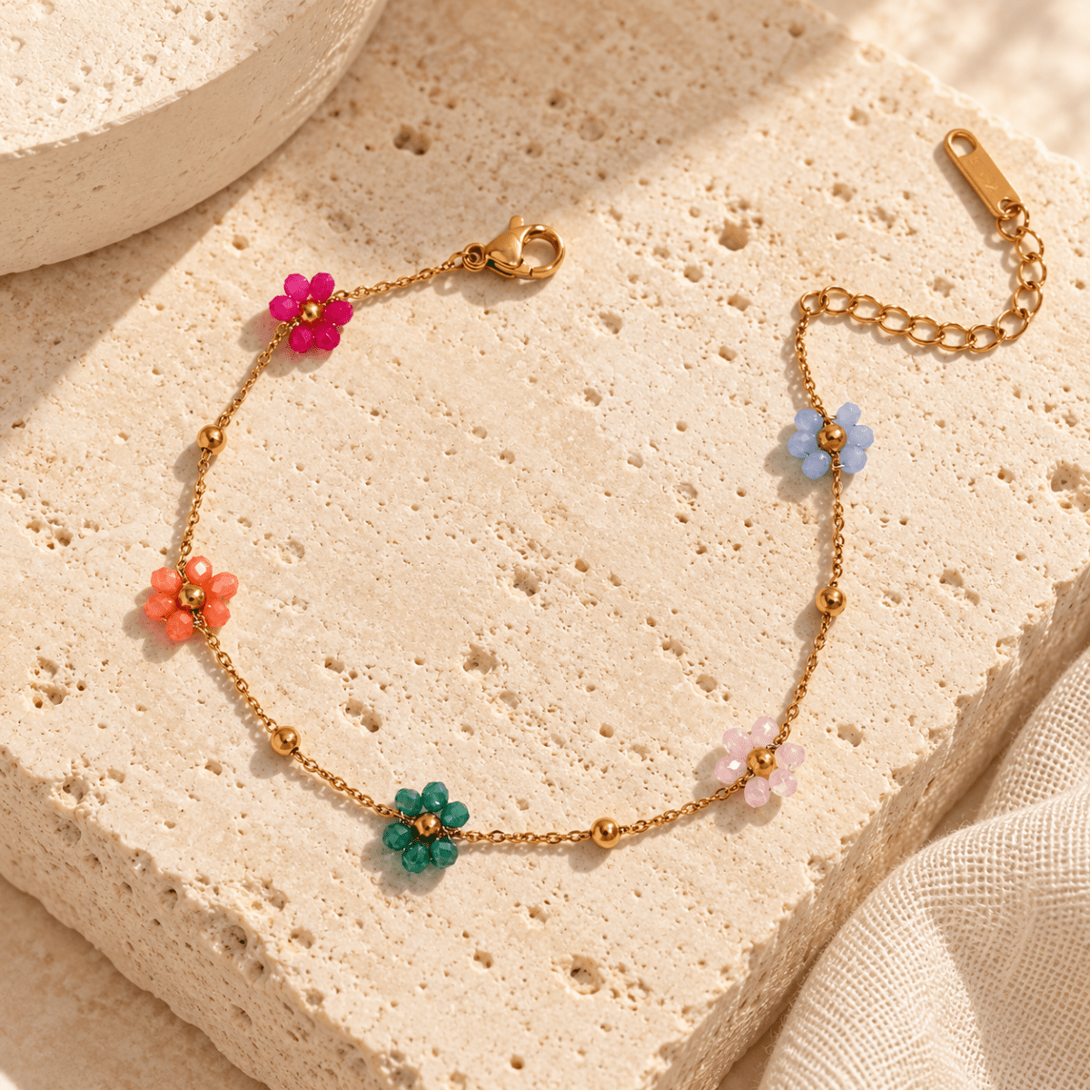 Azellia Glass Flower Bracelet - Luzy Jewels