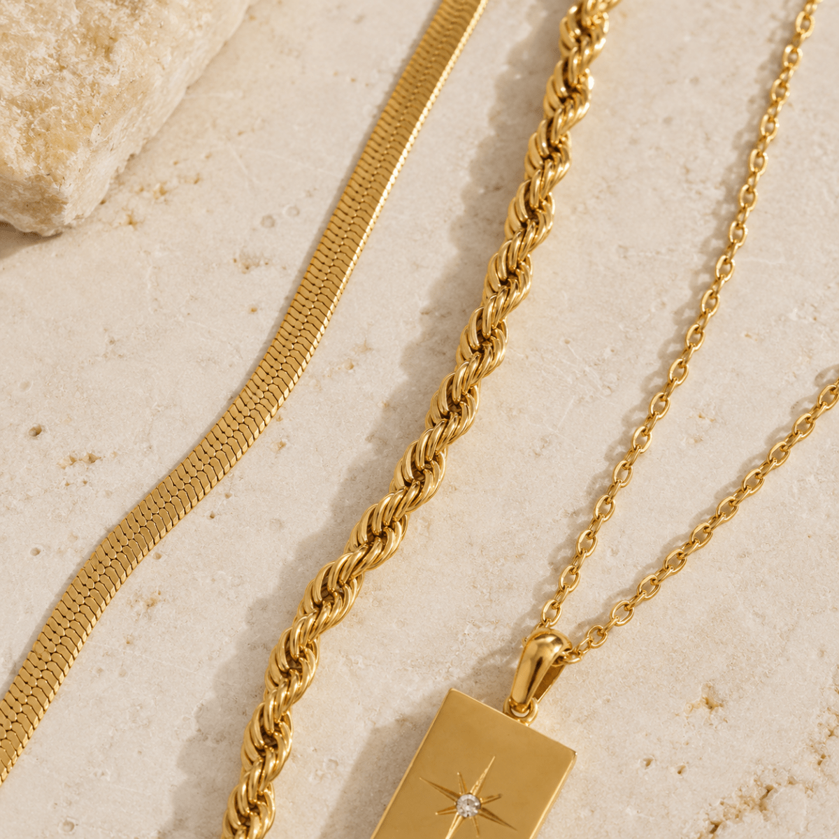 Calista Layered Pendant Necklace - Luzy Jewels