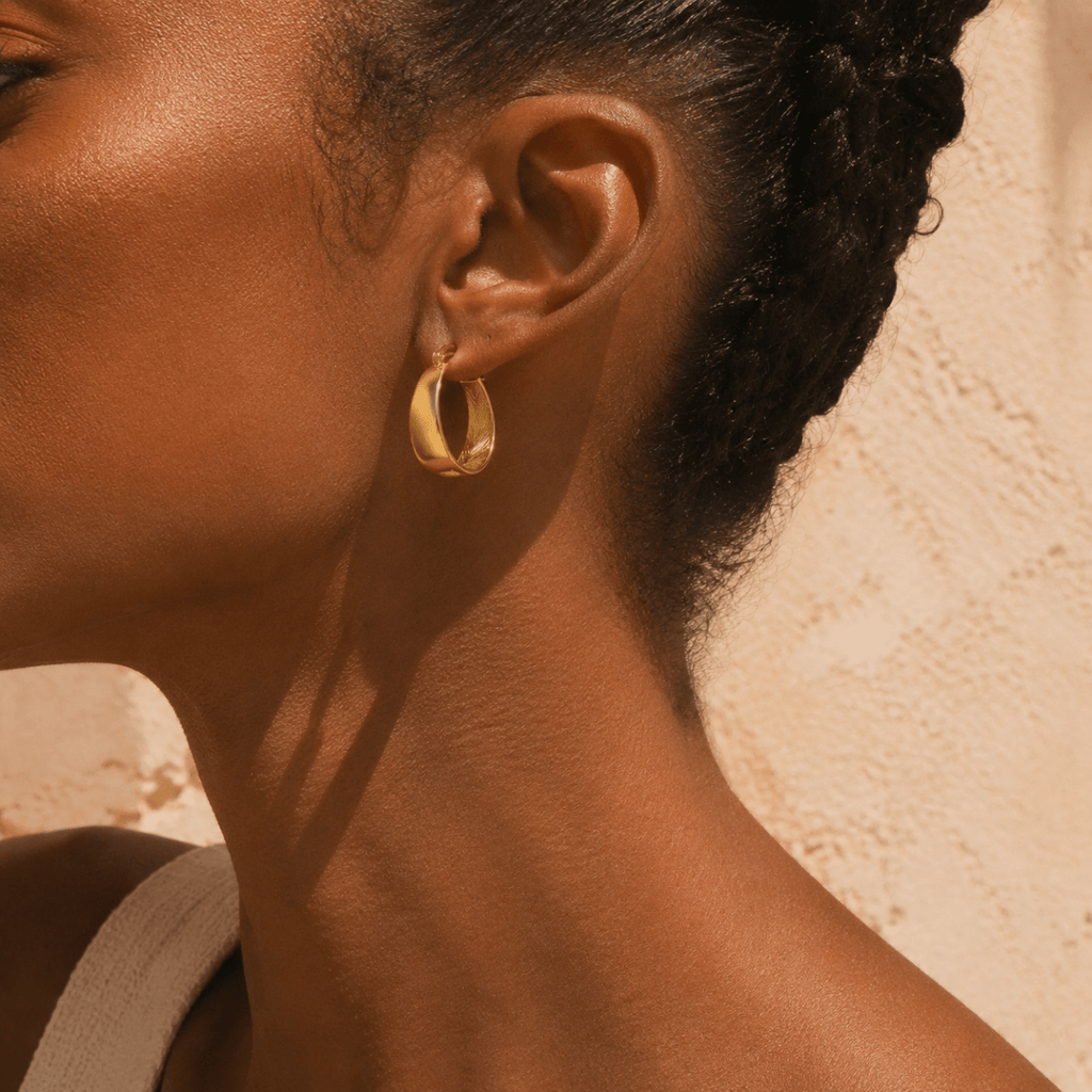 Calista Sculpted Ribbon Hoop Earrings - Luzy Jewels