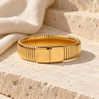 Canelise Ribbed Panel Bracelet - Luzy Jewels