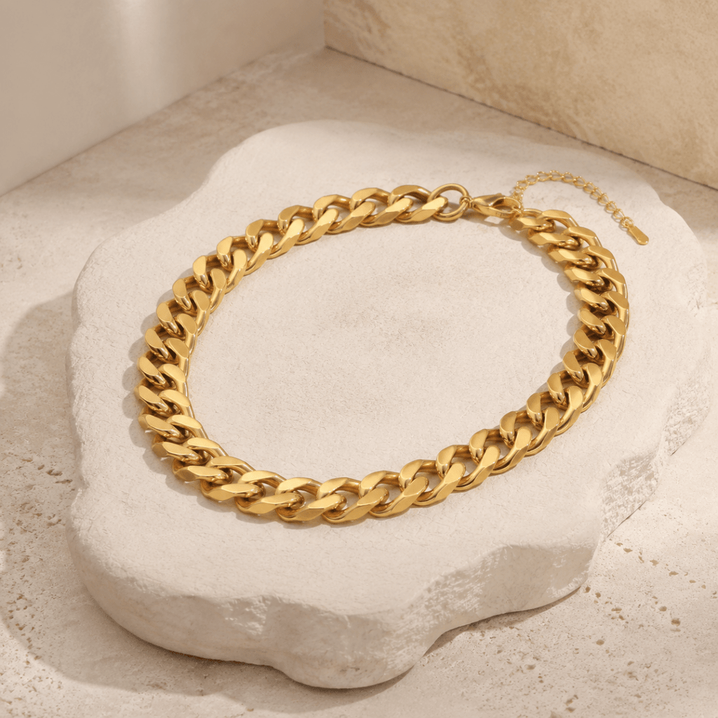 Carmela Bold Cuban Chain Necklace - Luzy Jewels