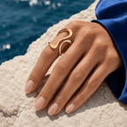Eirene Sculptural Loop Ring - Luzy Jewels