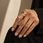 Eirene Sculptural Loop Ring - Luzy Jewels