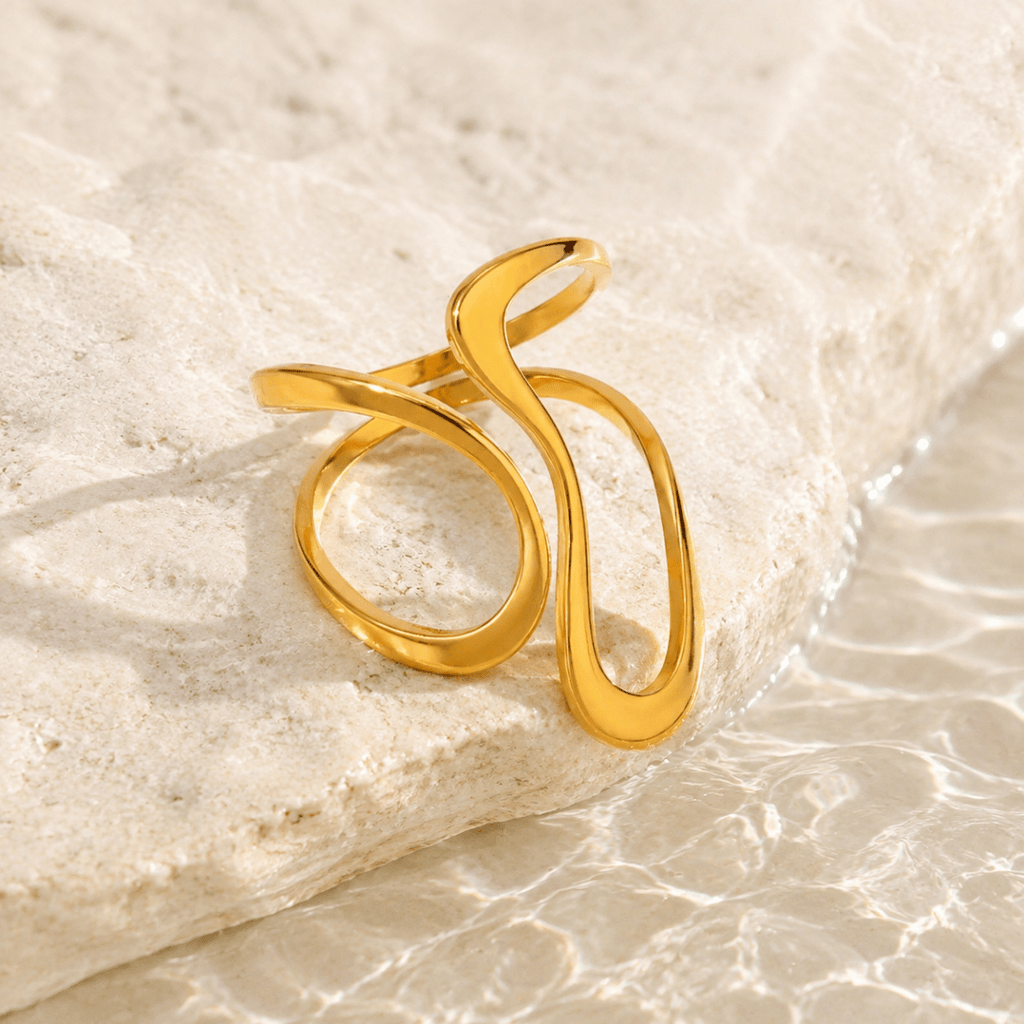 Eirene Sculptural Loop Ring - Luzy Jewels