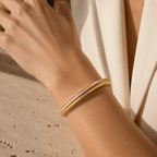 Elara Ribbed Flex Bangle - Luzy Jewels