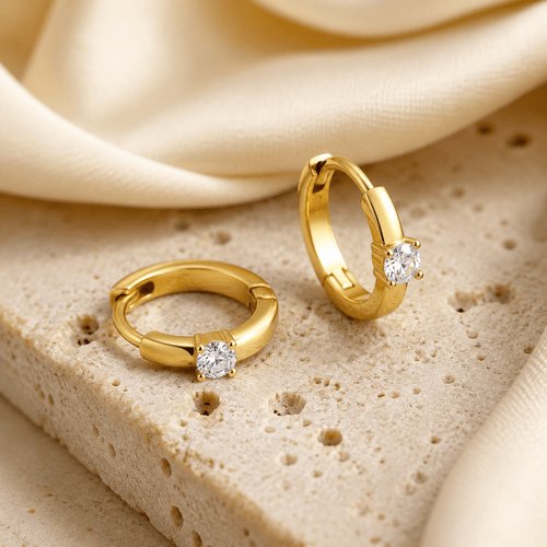 Elara Solitaire Pixie Huggies - Luzy Jewels