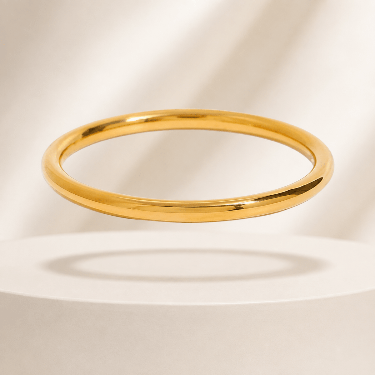 Elettra Polished Graduated Bangle - Luzy Jewels