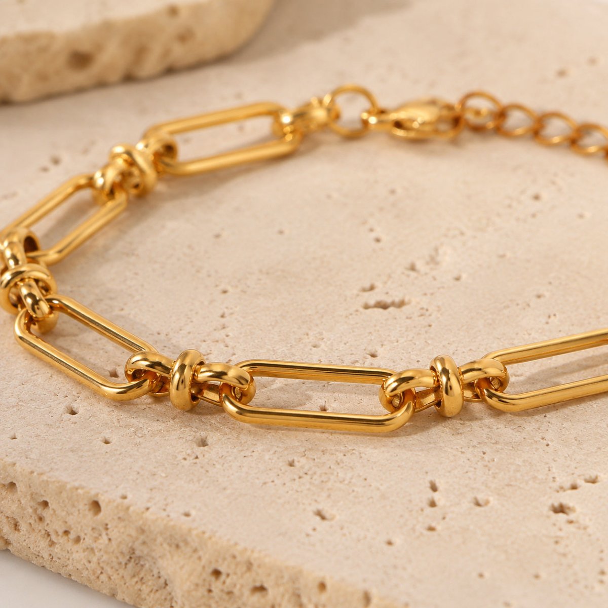 Elodie Paperclip Chain Bracelet - Luzy Jewels