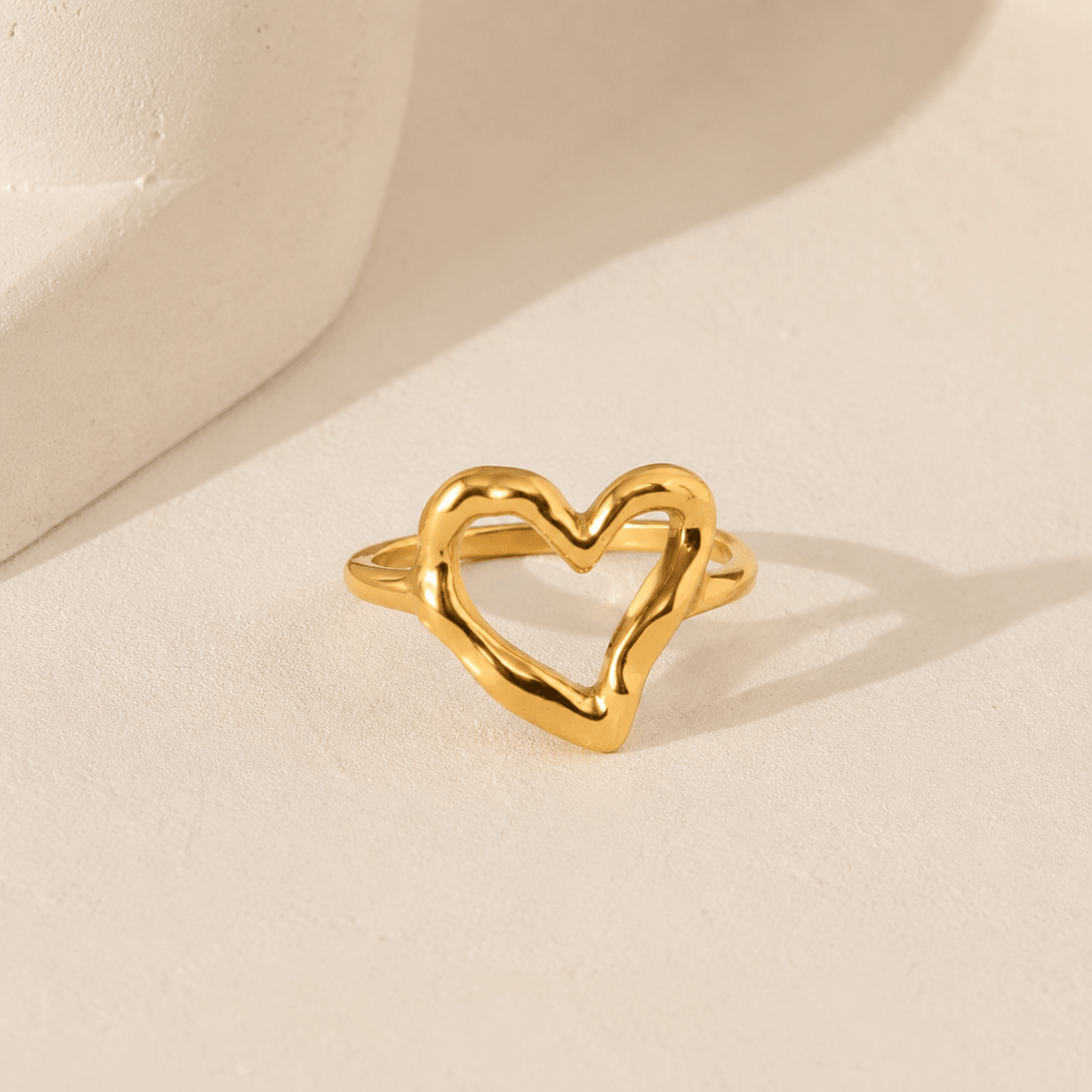 Evadne Organic Open Heart Ring - Luzy Jewels
