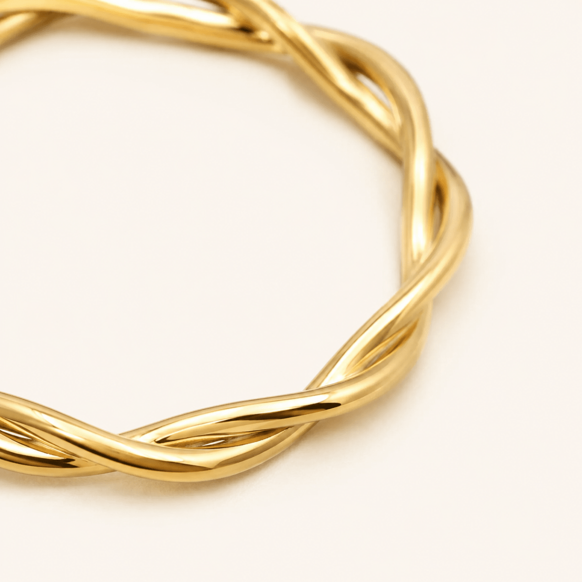 Evia Double-Twist Band Ring - Luzy Jewels