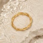 Evia Double-Twist Band Ring - Luzy Jewels