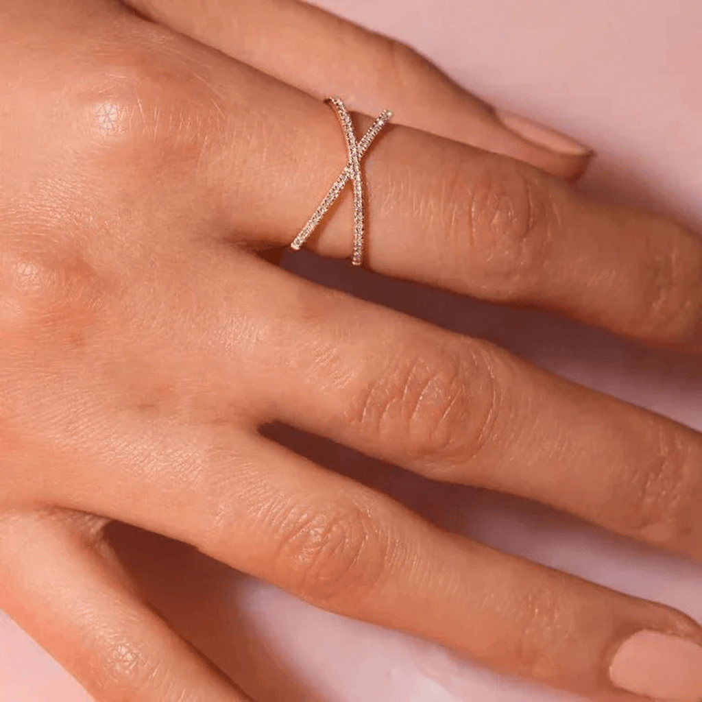 Ione Pavé Crossover Ring - Luzy Jewels