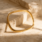 Isadora Rounded Square Hinged Bangle - Luzy Jewels
