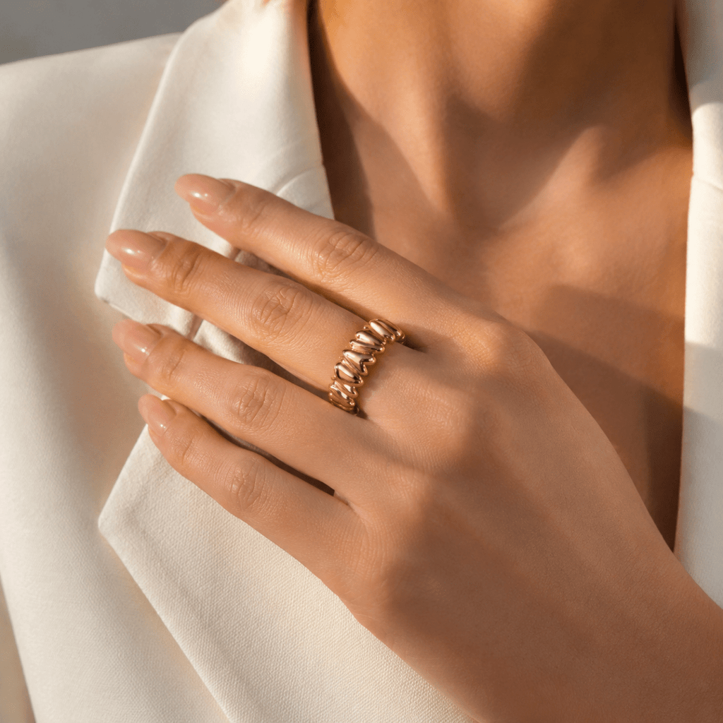 Lucia Sculpted Link Band Ring - Luzy Jewels