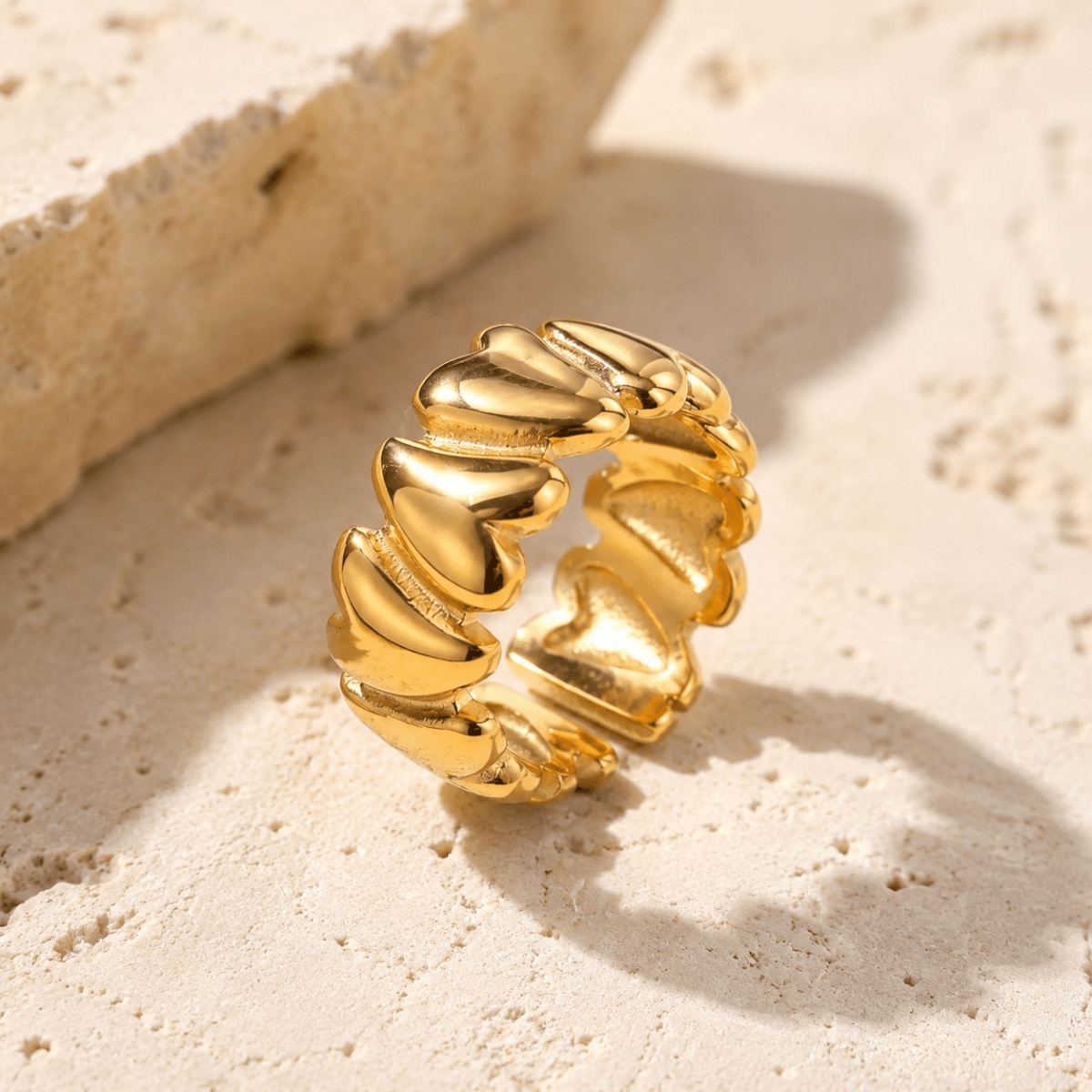 Lucia Sculpted Link Band Ring - Luzy Jewels