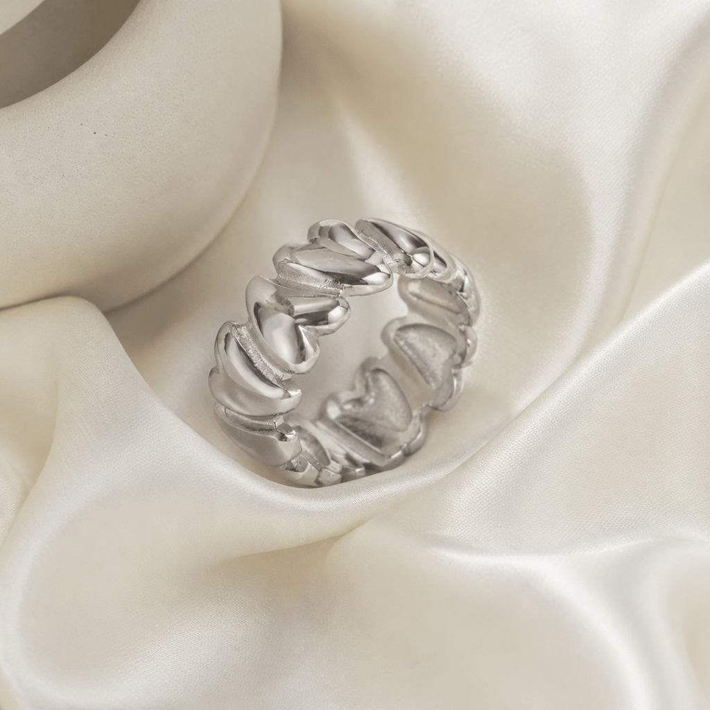 Lucia Sculpted Link Band Ring - Luzy Jewels