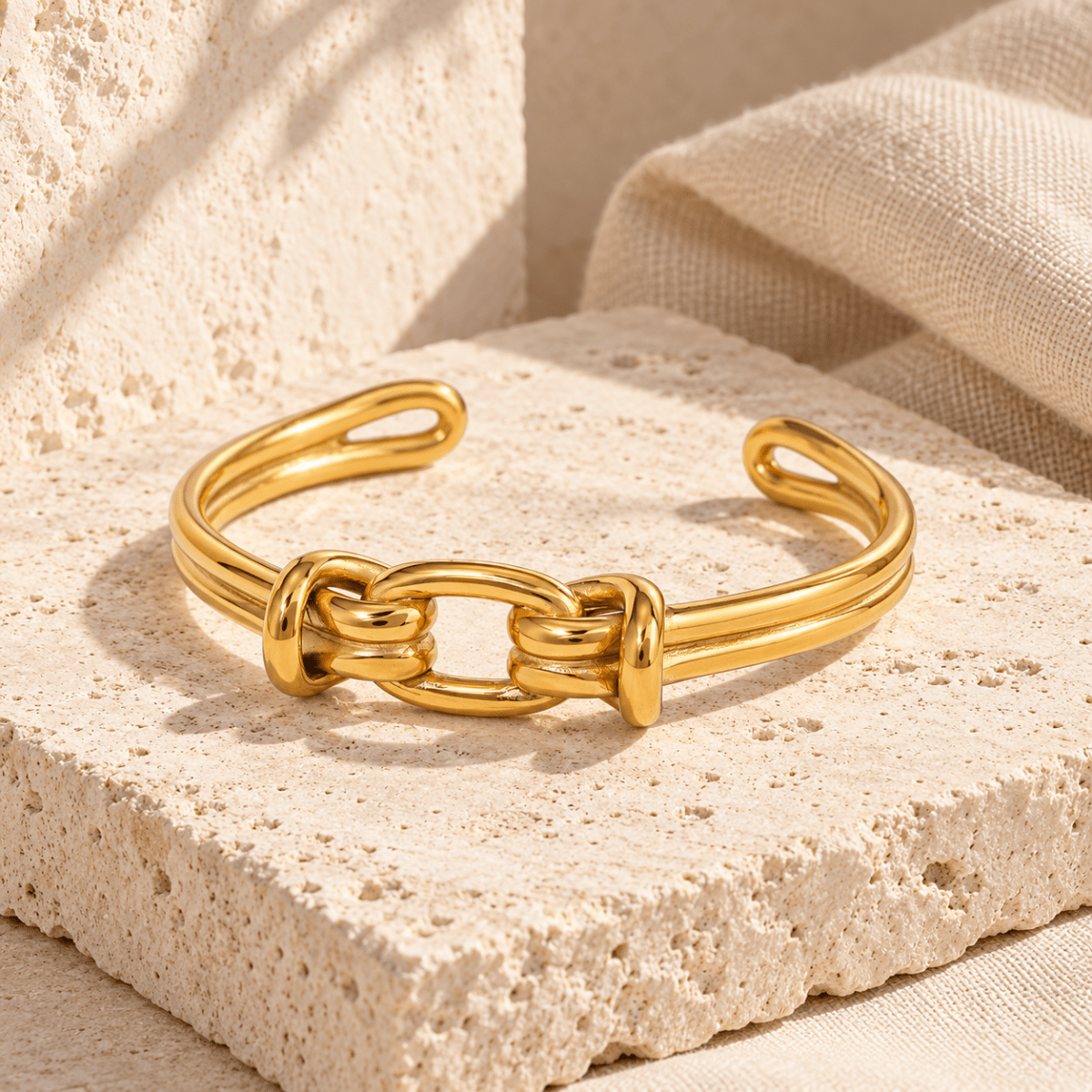 Lunoria Oval-Link Open Cuff - Luzy Jewels