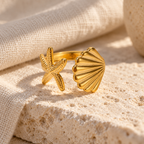 Conchavie Shell and Starfish Ring — full product view