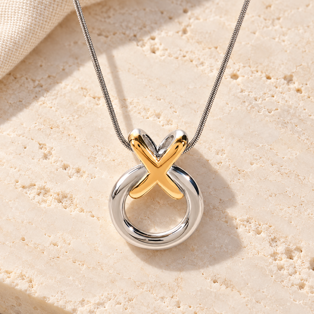 Nodavelle Two-Tone Loop Necklace — full product view