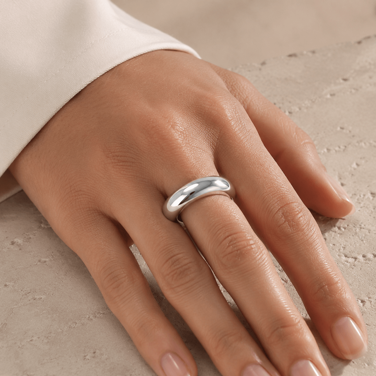 Meliora Polished Dome Band Ring - Luzy Jewels