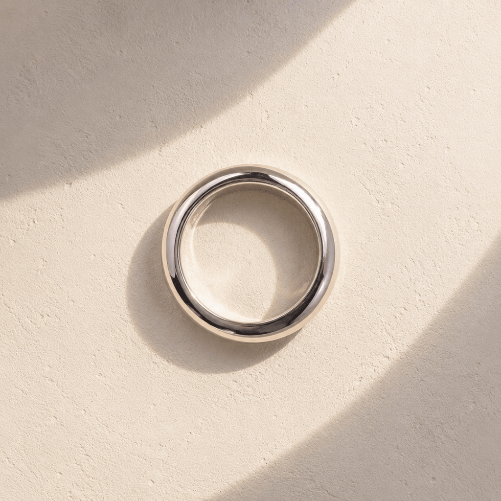 Meliora Polished Dome Band Ring - Luzy Jewels