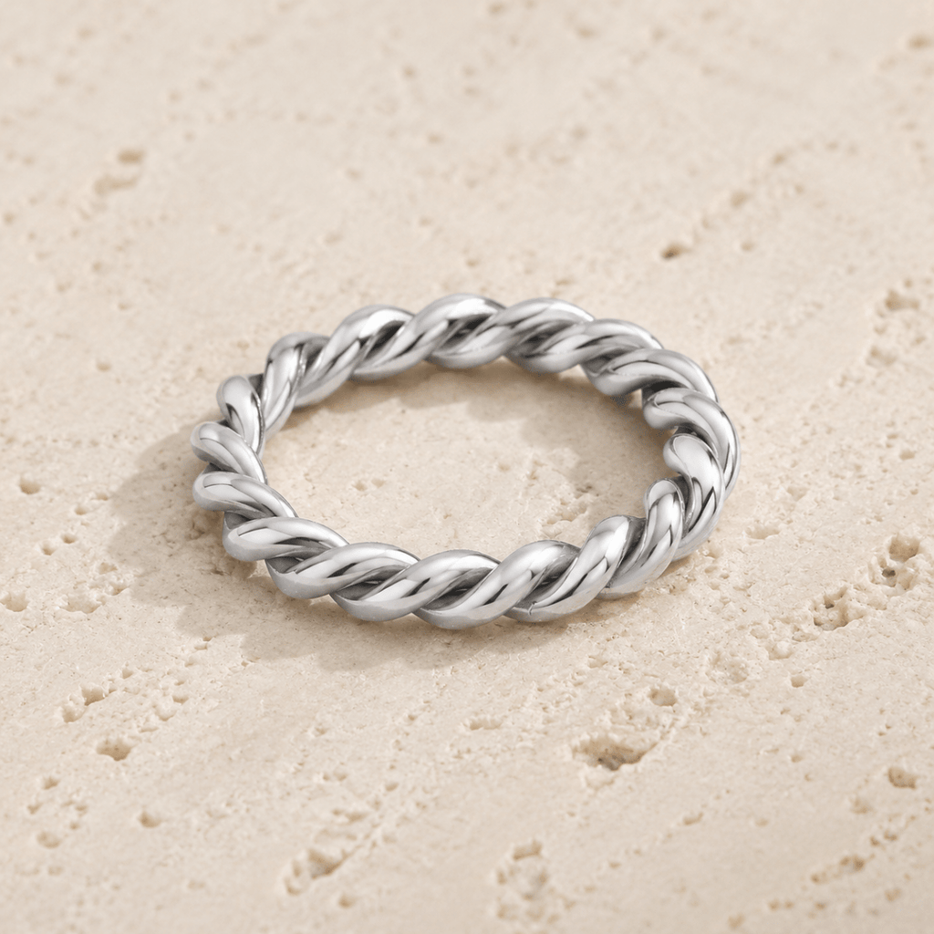 Naxos Rope-Twist Band Ring - Luzy Jewels