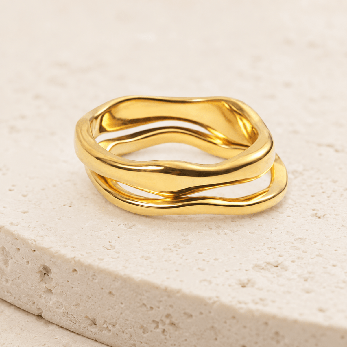 Nerea Wave Stacker Ring - Luzy Jewels