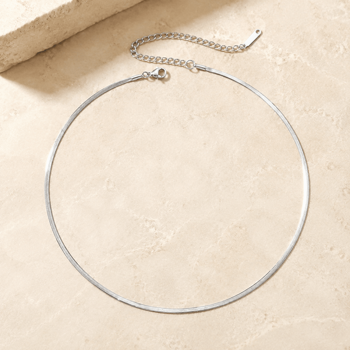 Nerina Herringbone Necklace - Luzy Jewels