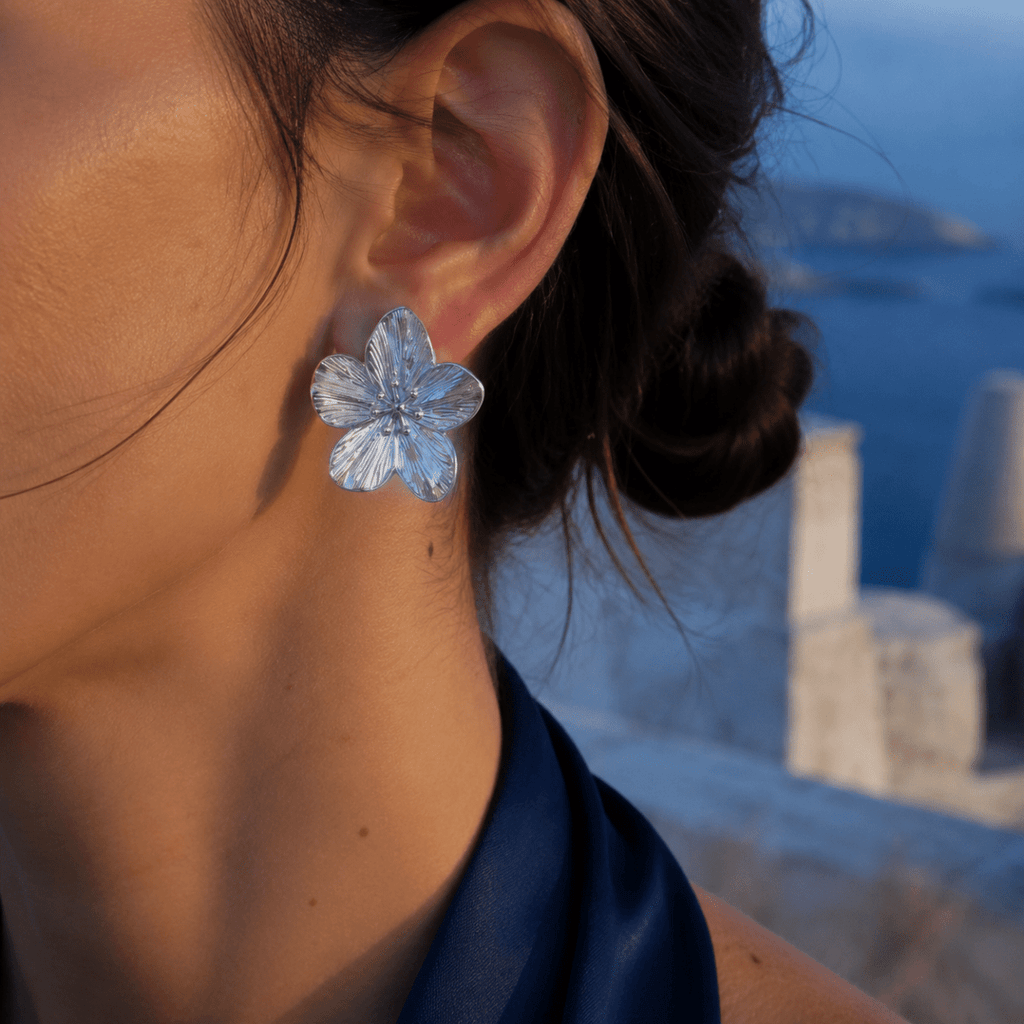 Neroli Sculpted Flower Stud Earrings - Luzy Jewels