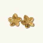 Neroli Sculpted Flower Stud Earrings - Luzy Jewels