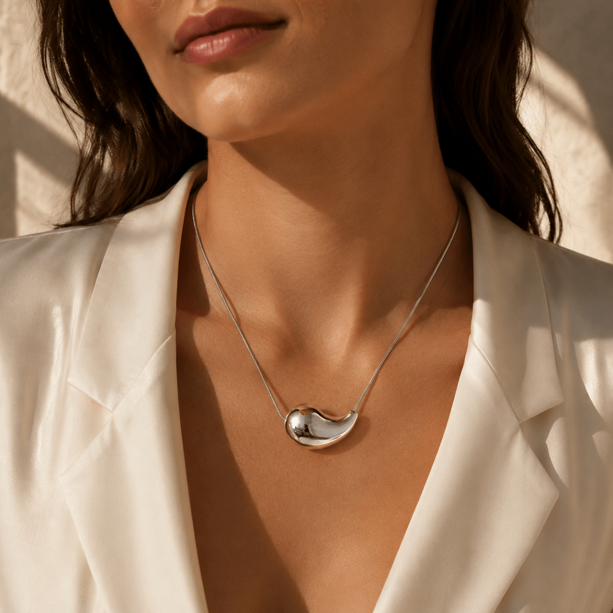 Ondara Sculptural Drop Necklace - Luzy Jewels