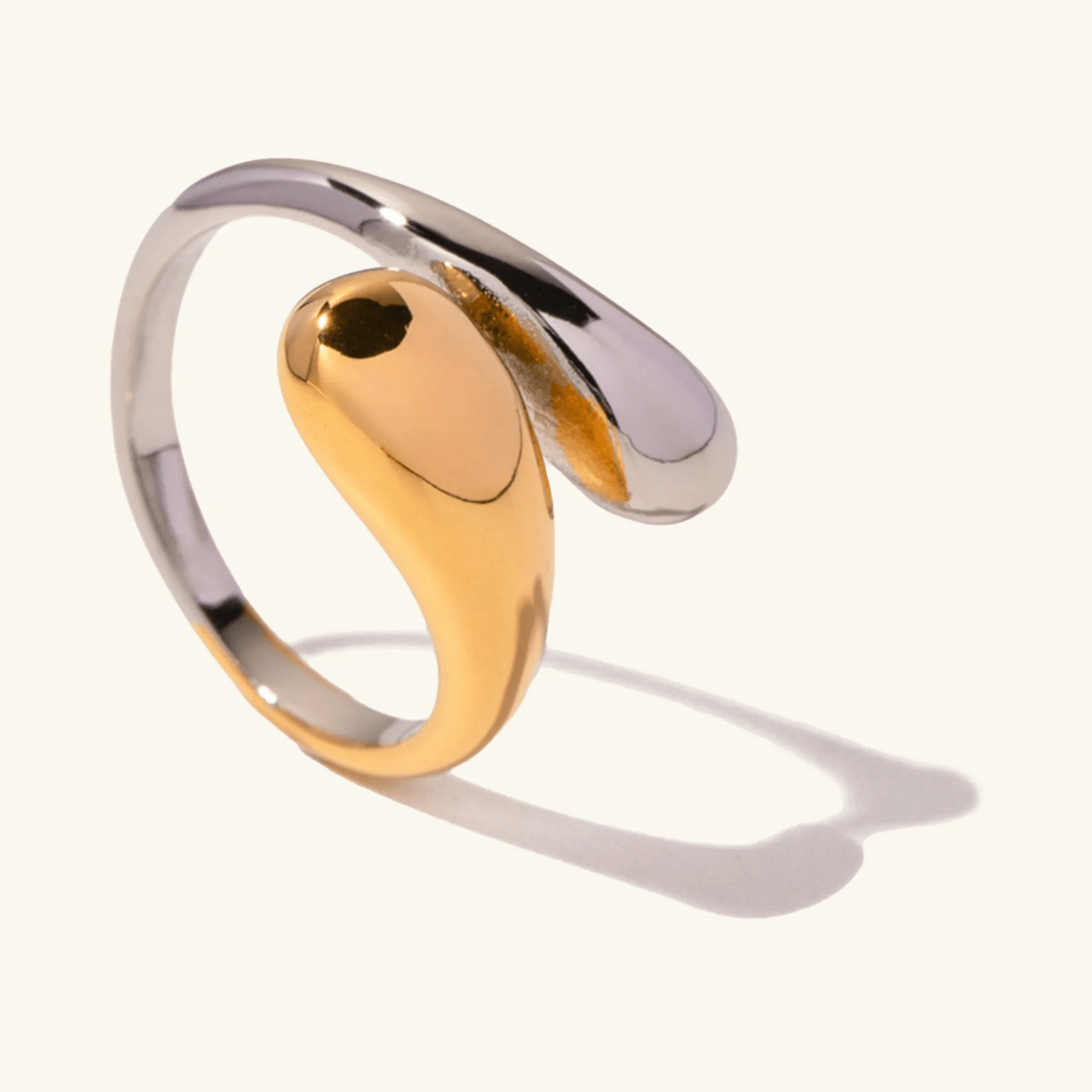 Ondina Sculptural Bypass Ring - Luzy Jewels