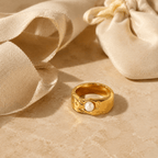 Perlina Sculptural Pearl Signet Ring - Luzy Jewels