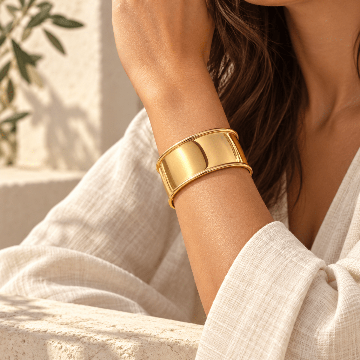 Rellina Rolled-Edge Cuff Bracelet - Luzy Jewels