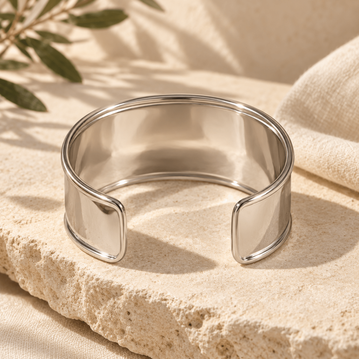 Rellina Rolled-Edge Cuff Bracelet - Luzy Jewels