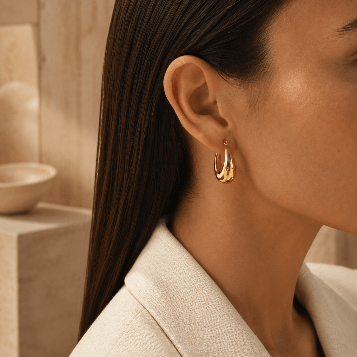 Riva Sculptural Teardrop Hoop Earrings - Luzy Jewels