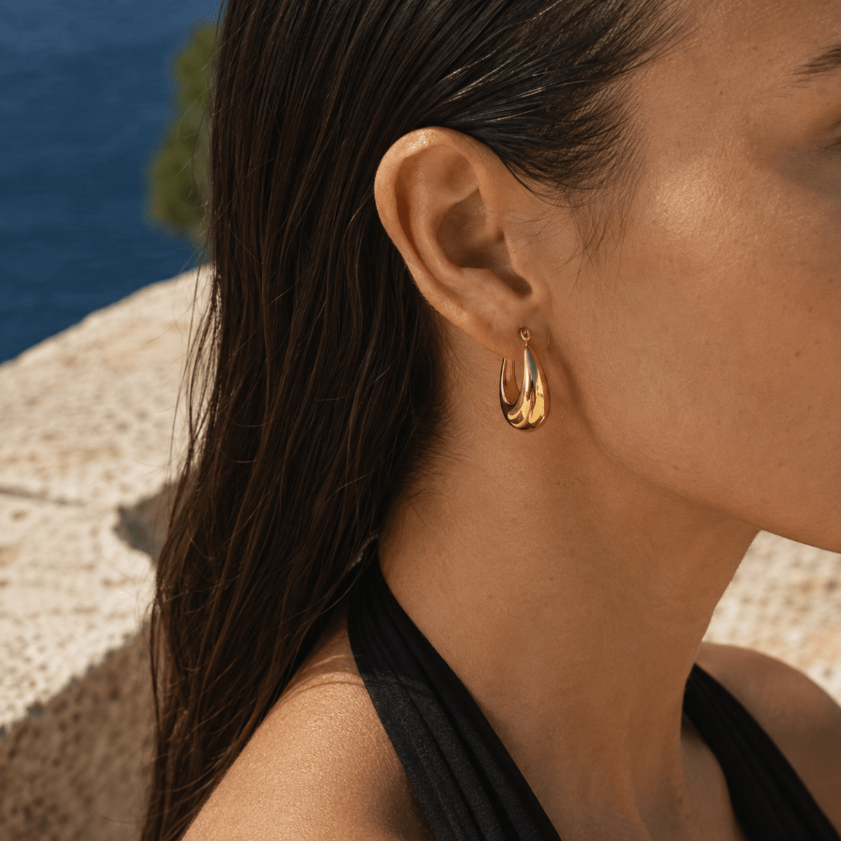 Riva Sculptural Teardrop Hoop Earrings - Luzy Jewels