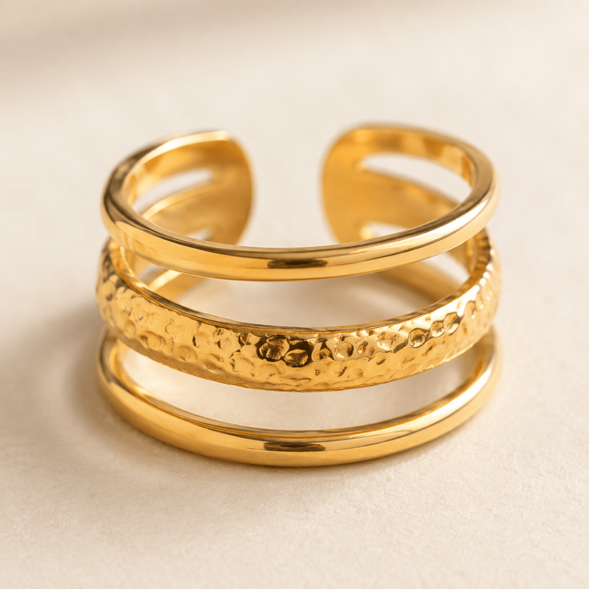 Siena Hammered Triple Band Ring - Luzy Jewels