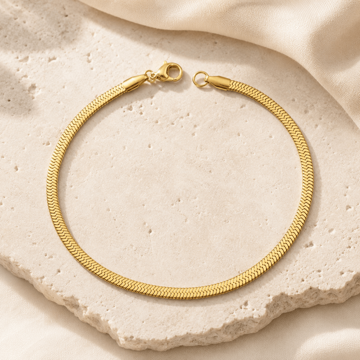 Siena Herringbone Bracelet - Luzy Jewels