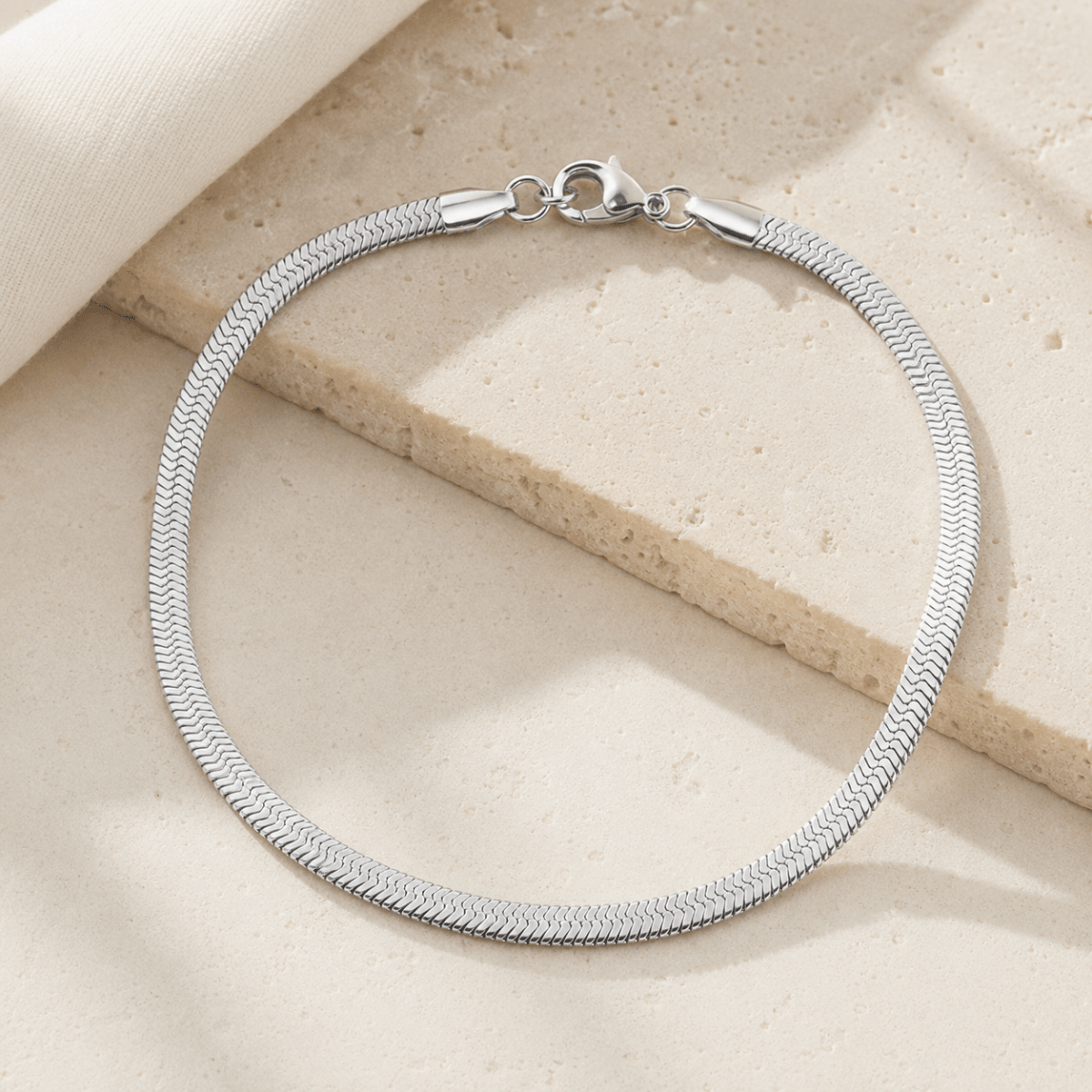 Siena Herringbone Bracelet - Luzy Jewels