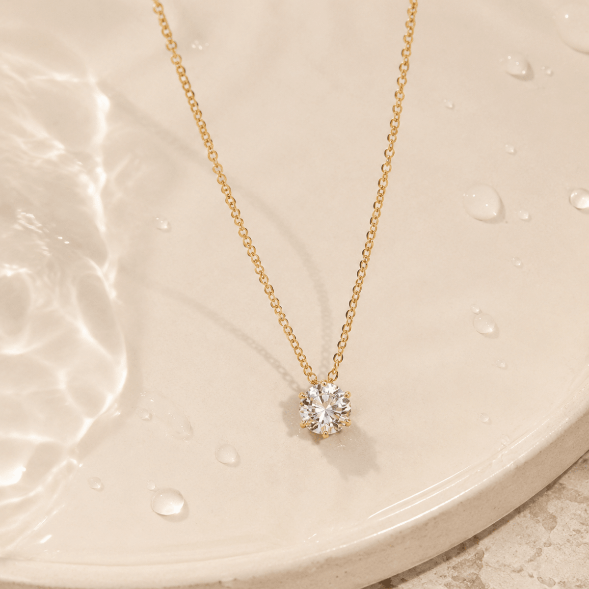 Soleia Solitaire Necklace - Luzy Jewels