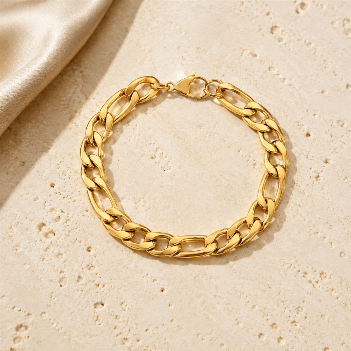 Solenne Figaro Chain Bracelet - Luzy Jewels