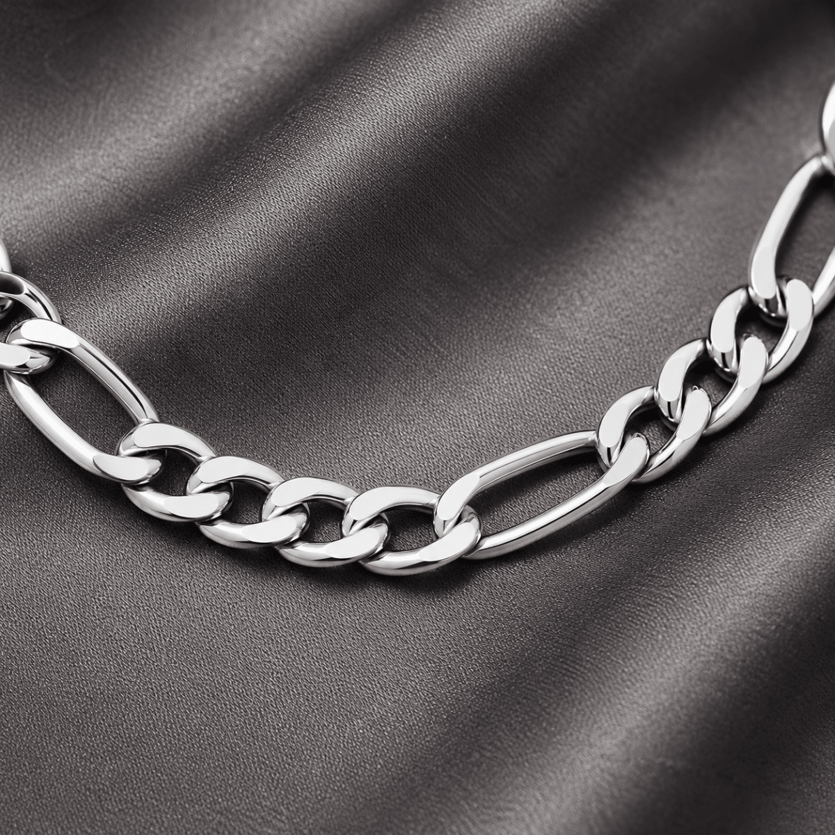 Solenne Figaro Chain Bracelet - Luzy Jewels